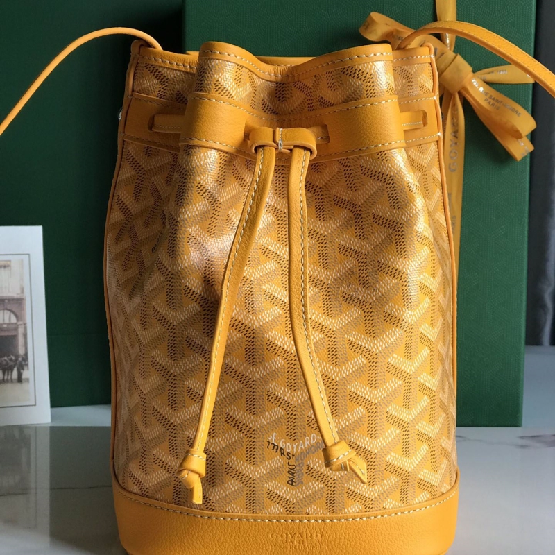 Go*ard bucket bags